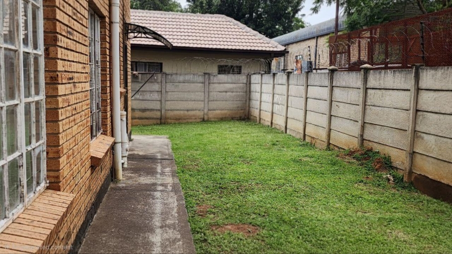 2 Bedroom Property for Sale in Rustenburg North West